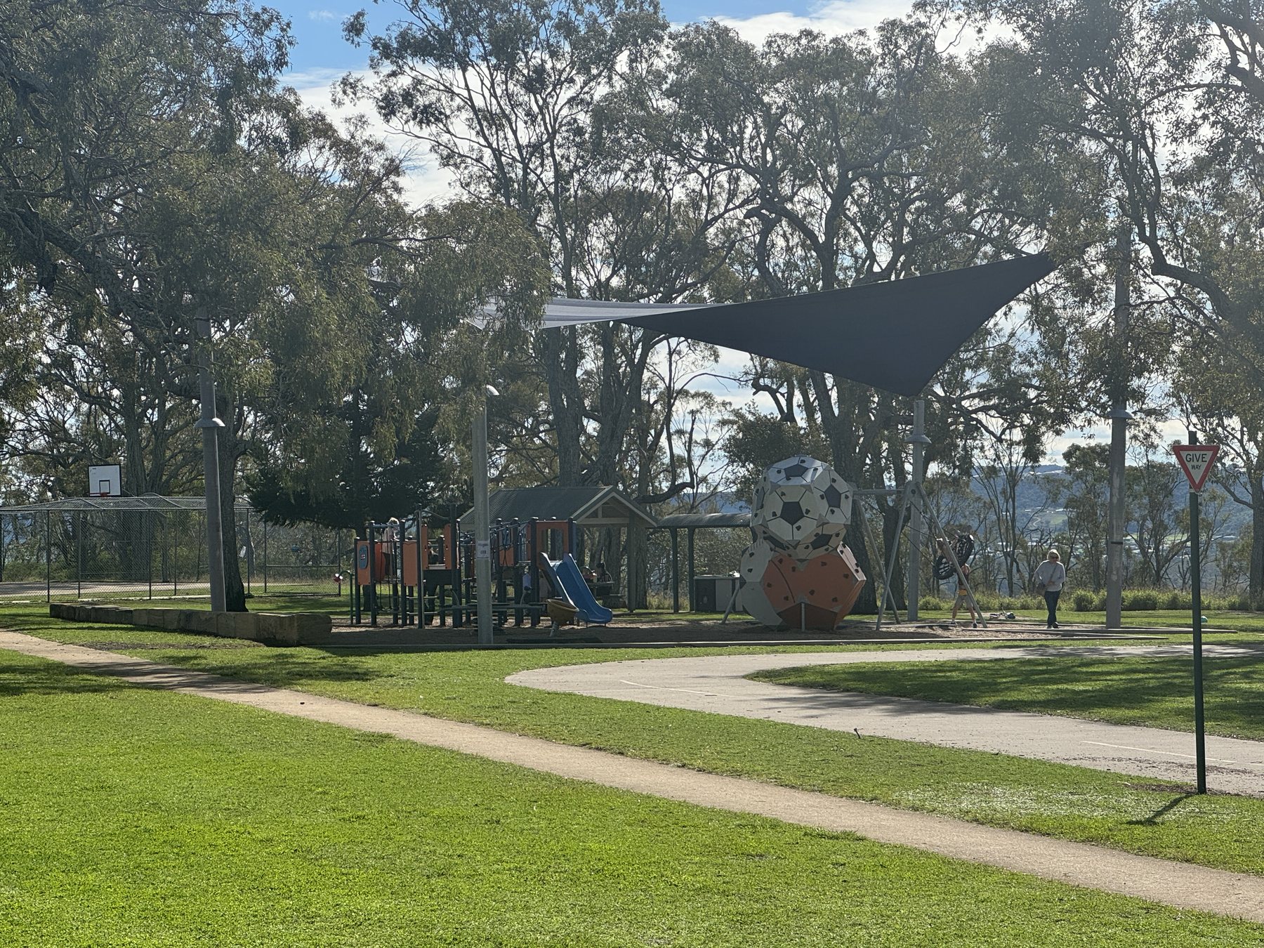 Park stop in Toowoomba on the way to Dalby.
